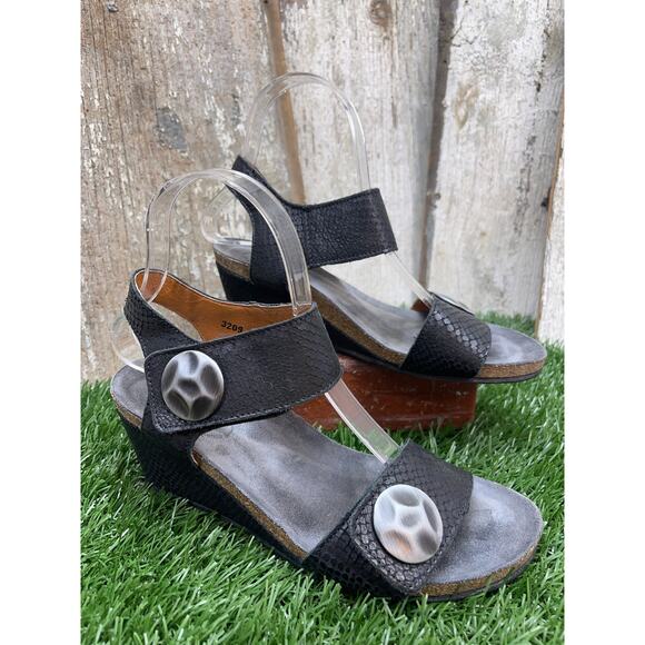 Taos Footwear Carousel Women's Black Silver Exotic Wedge Sandals Size EU37 - Picture 1 of 9